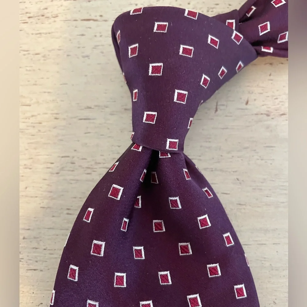 Paul‎ Stuart Made in Italy Square Print Woven Silk Tie in Burgundy (Multi) $195